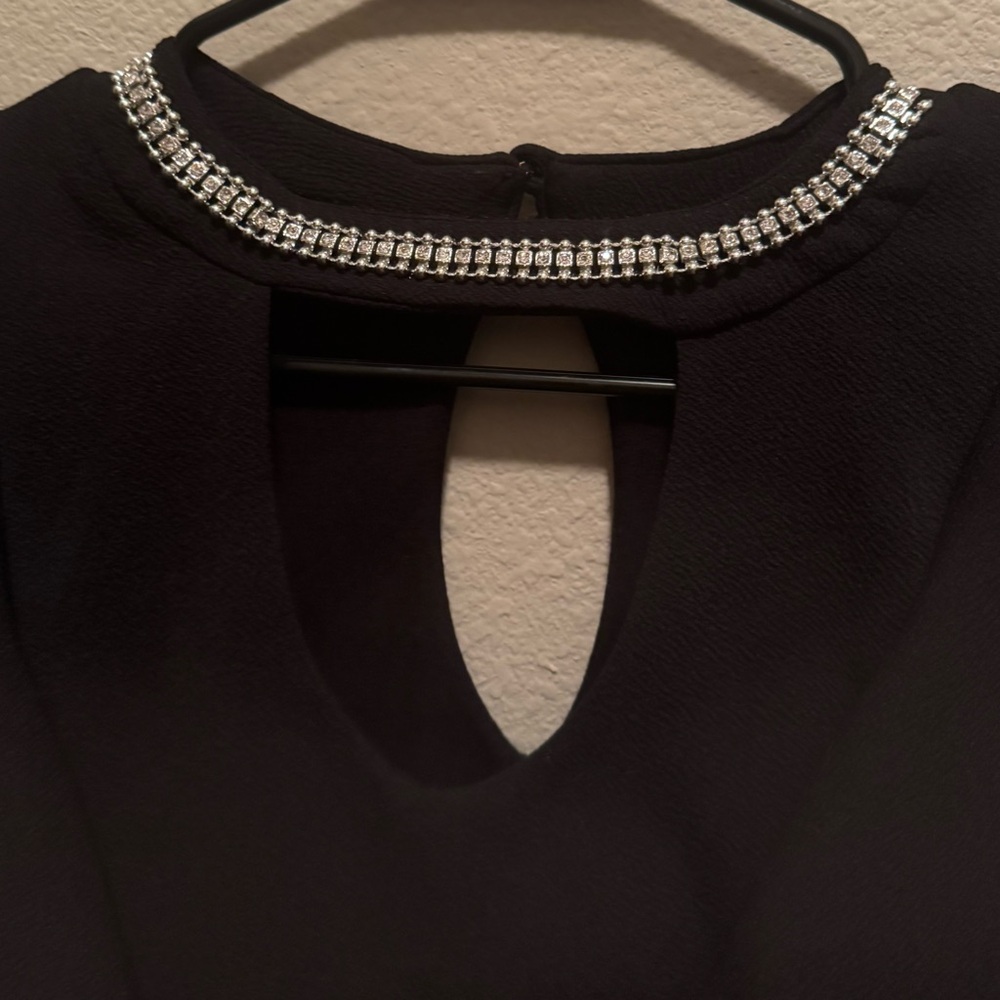 Elegant Black Bodycon Dress - Picture 7 of 13